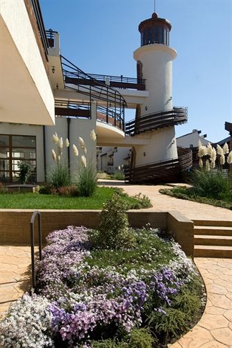 Aparthotel Lighthouse Sveti Vlas Buitenkant foto